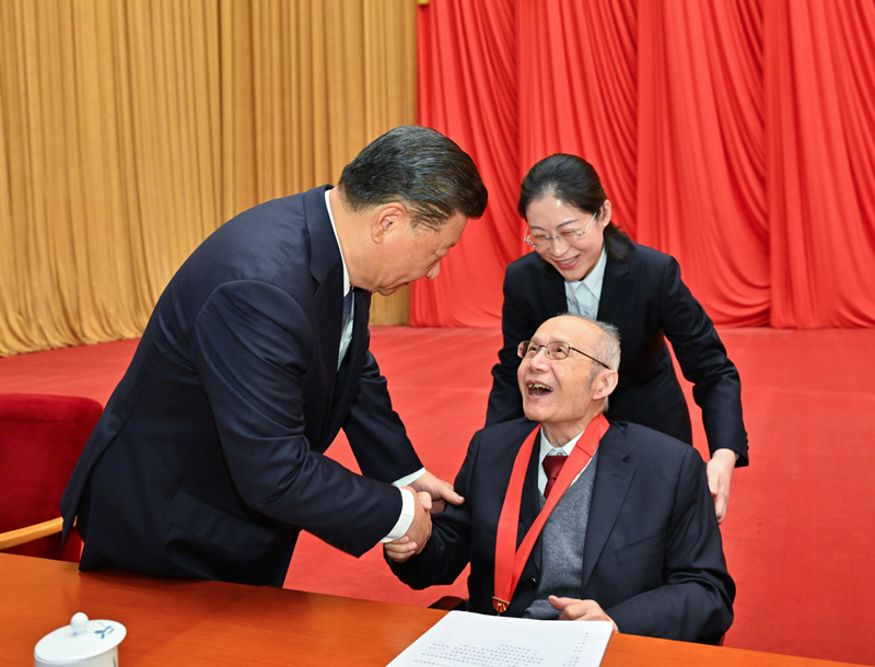 习近平出席国家科学手艺奖励大会并为最高奖获得者等颁奖 -  豪门国际