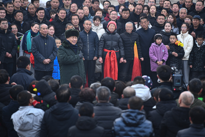 习近平春节前夕赴山西探望慰问下层干部群众 向天下各族人民致以优美的新春祝福 -  豪门国际