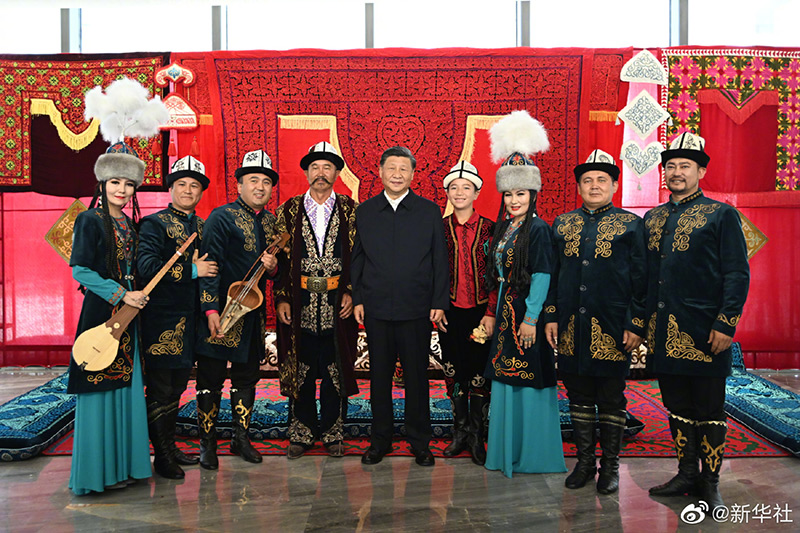 习近平在新疆乌鲁木齐市考察调研 -  豪门国际